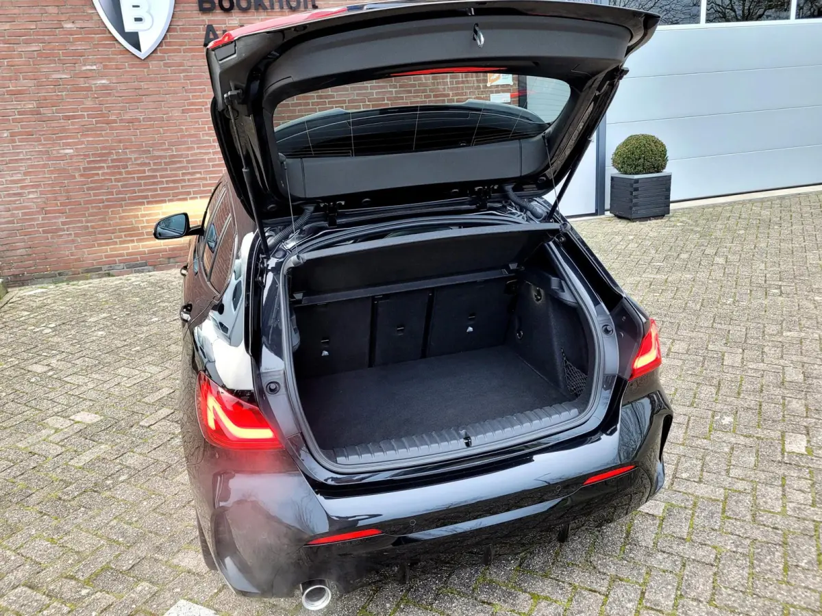 118i M-sport Pano Camera Stuurverw. HIFI [1e eig. BTW NL NAP]