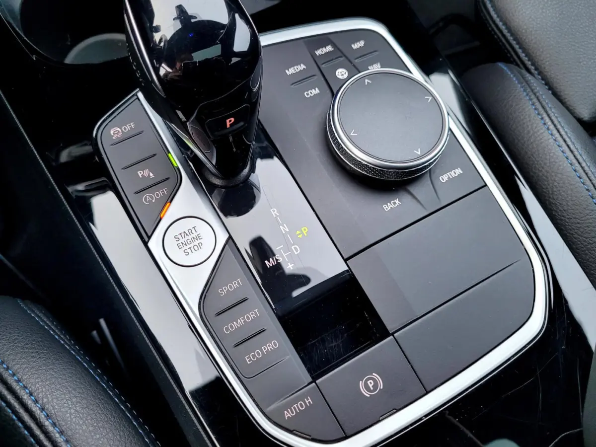118i M-sport Pano Camera Stuurverw. HIFI [1e eig. BTW NL NAP]