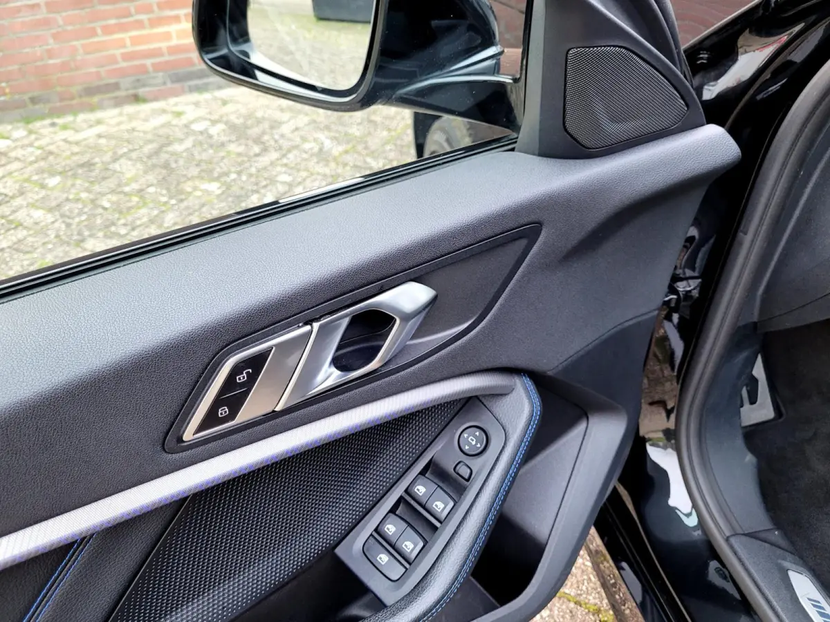 118i M-sport Pano Camera Stuurverw. HIFI [1e eig. BTW NL NAP]