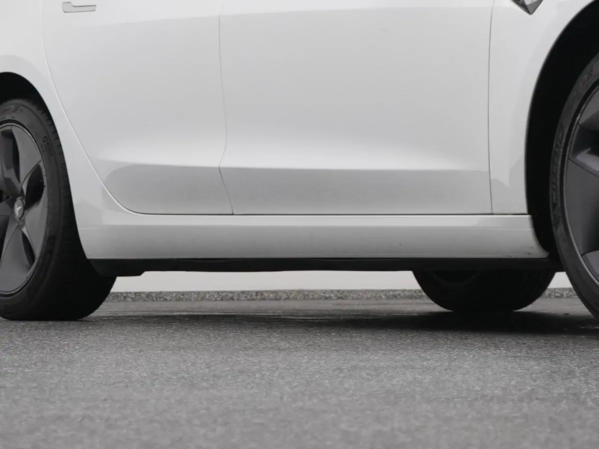 Standard RWD Plus 60 kWh | PANO | CAMERA | STOELVERW.