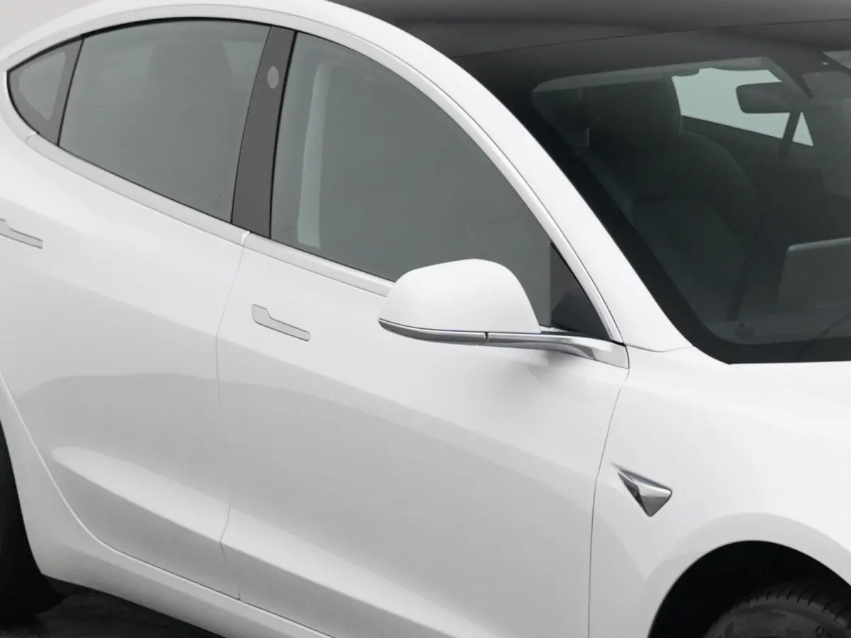 Standard RWD Plus 60 kWh | PANO | CAMERA | STOELVERW.