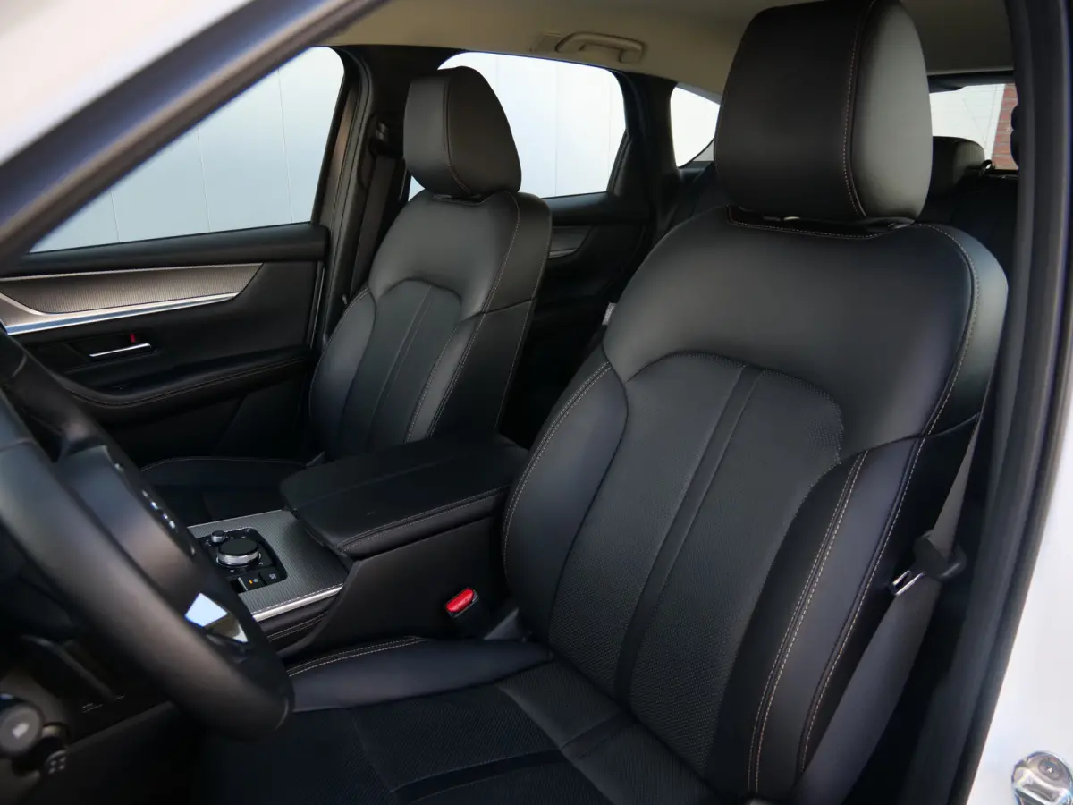 2.5 e-SkyActiv PHEV Homura 327 Pk Automaat Navi / DAB / Leer / Apple Carplay / Camera
