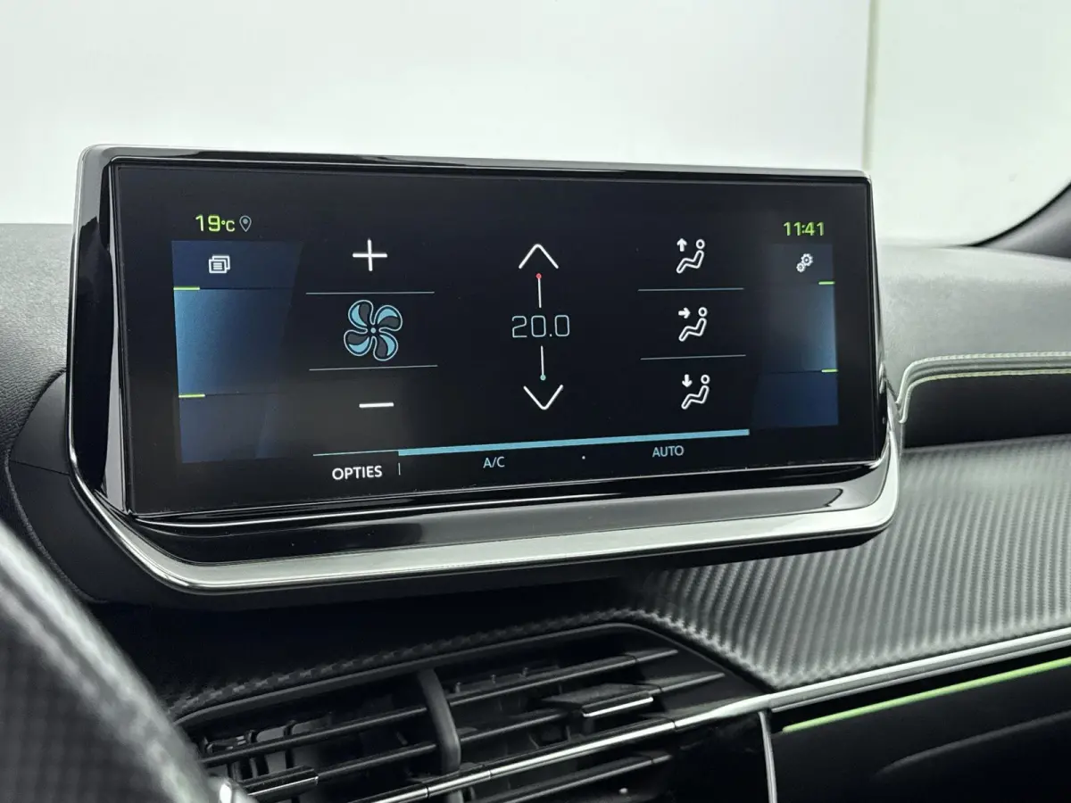 SUV 136pk EV 50 kWh GT Pack | Accu 91% | Fase 3 | Panorama dak | Camera | Navigatie | Parkeersensoren | Carplay