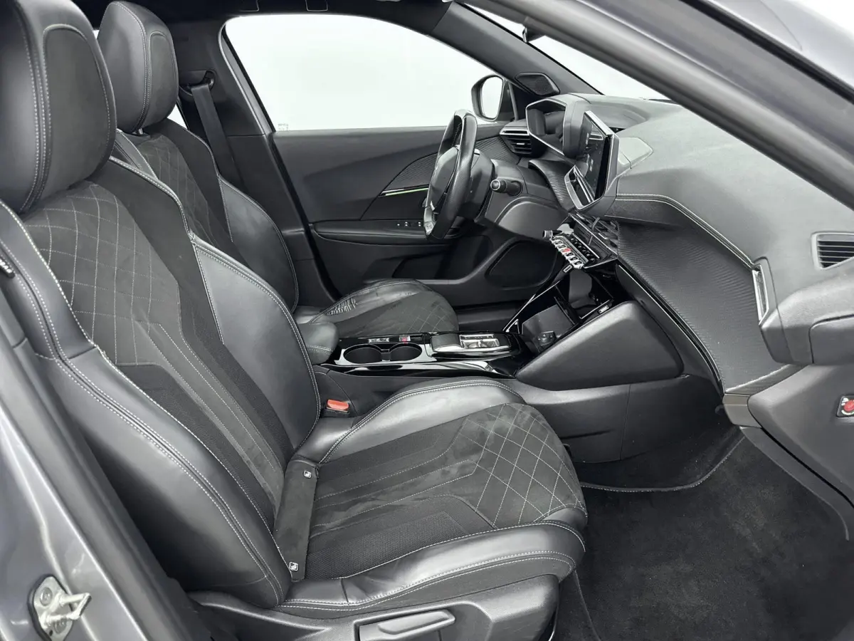 SUV 136pk EV 50 kWh GT Pack | Accu 91% | Fase 3 | Panorama dak | Camera | Navigatie | Parkeersensoren | Carplay
