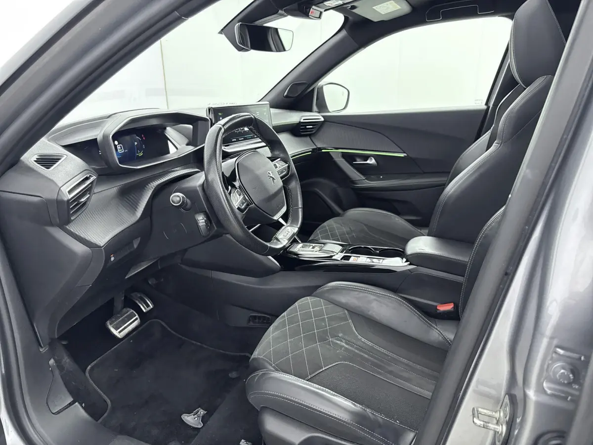 SUV 136pk EV 50 kWh GT Pack | Accu 91% | Fase 3 | Panorama dak | Camera | Navigatie | Parkeersensoren | Carplay