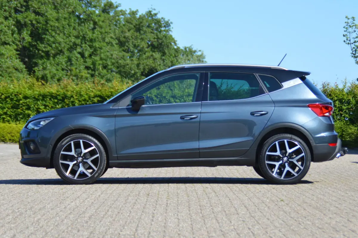 1.0 TSI FR 115 pk Business Intense DSG automaat