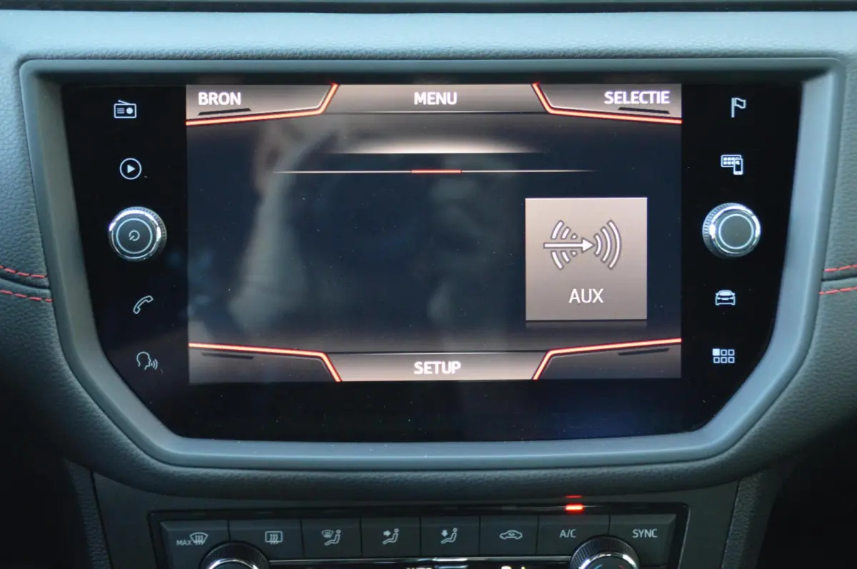 1.0 TSI FR 115 pk Business Intense DSG automaat