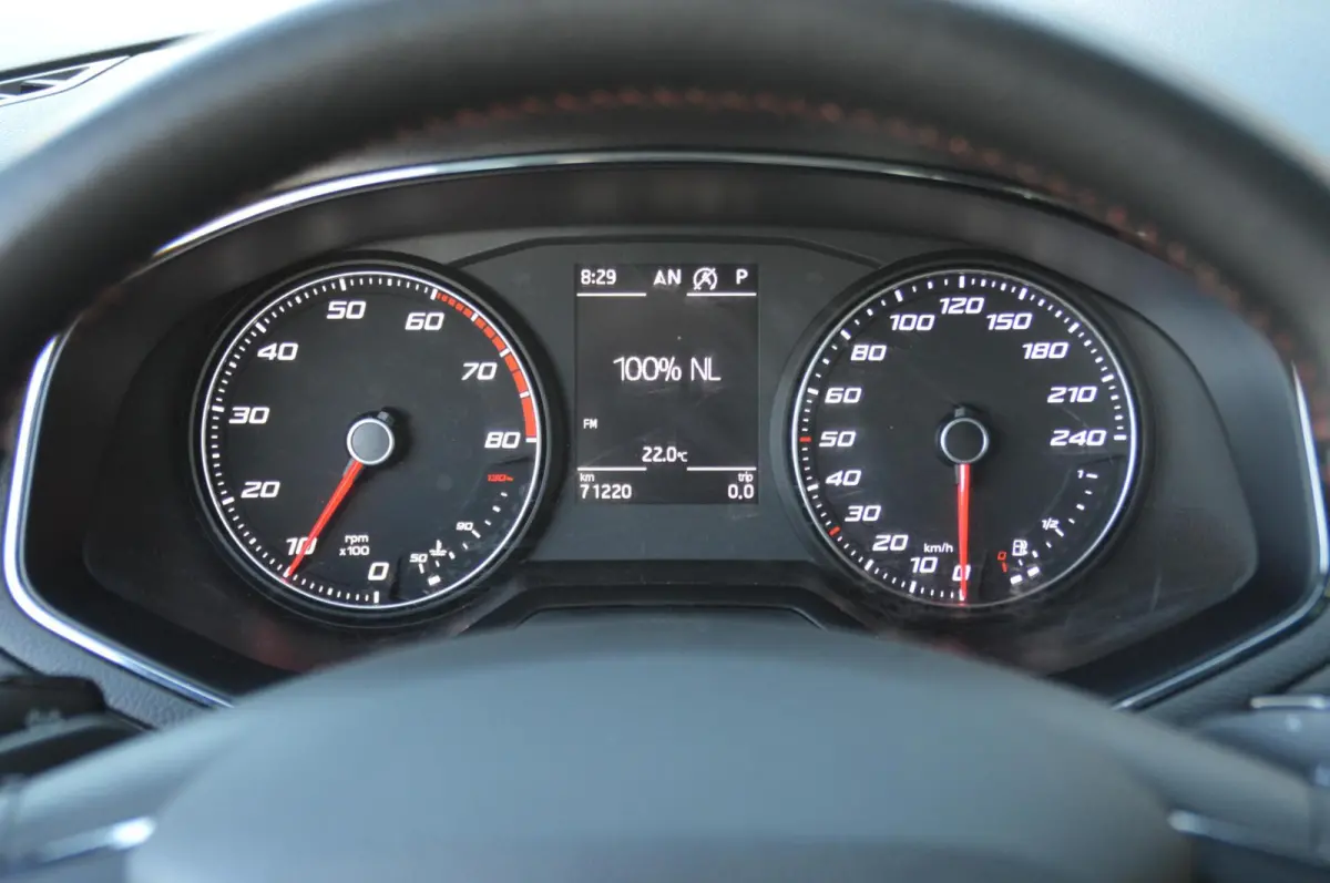 1.0 TSI FR 115 pk Business Intense DSG automaat