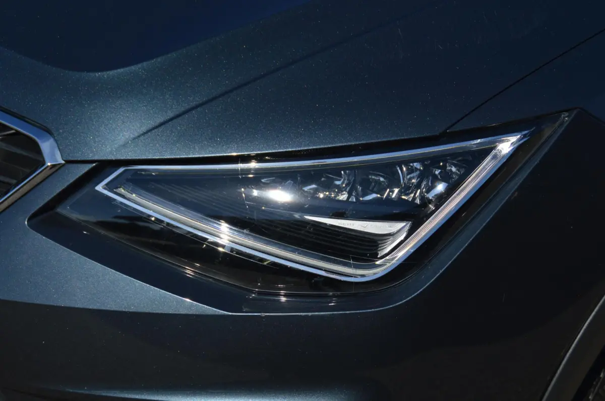 1.0 TSI FR 115 pk Business Intense DSG automaat