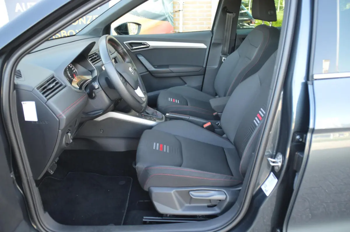 1.0 TSI FR 115 pk Business Intense DSG automaat