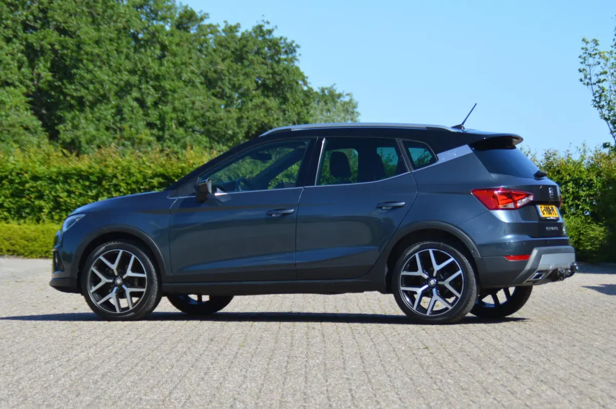 1.0 TSI FR 115 pk Business Intense DSG automaat