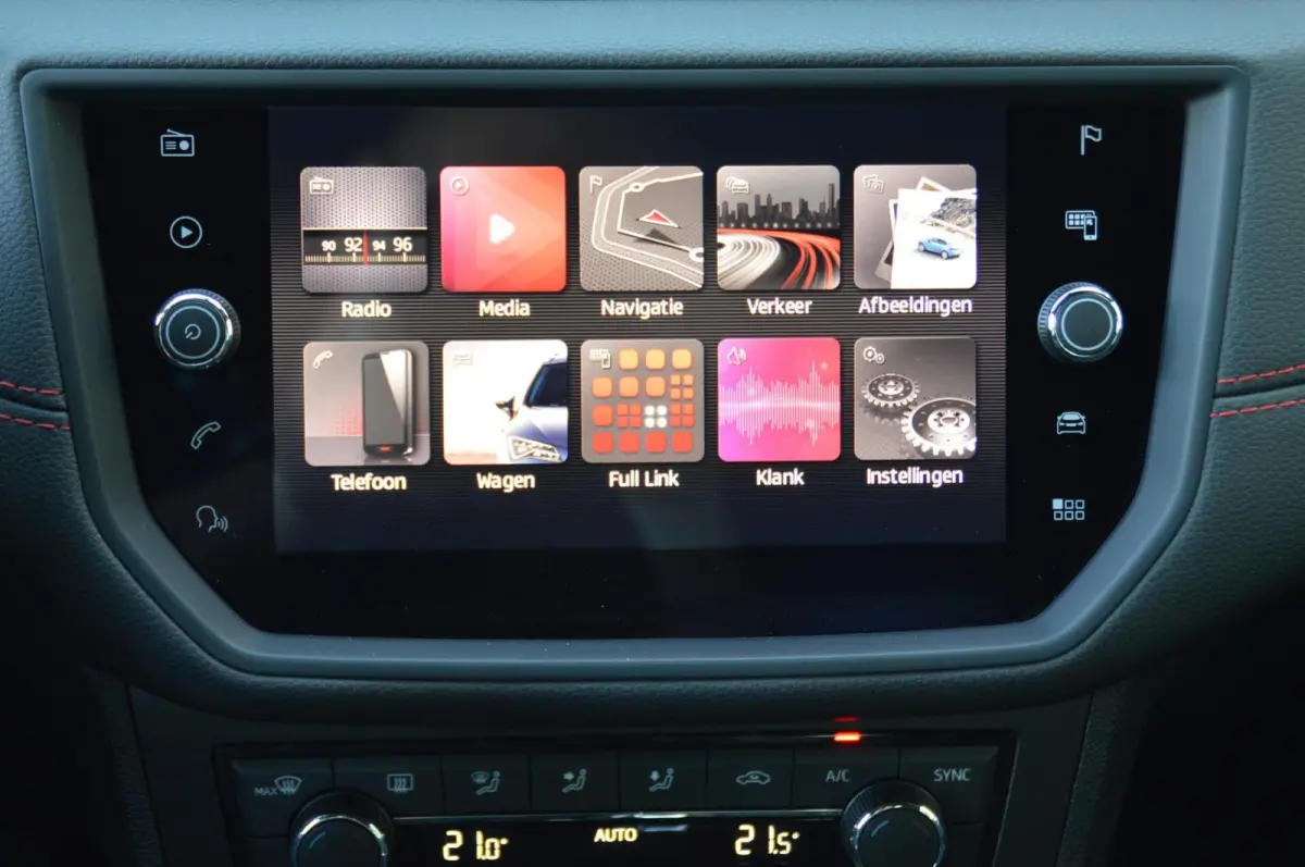 1.0 TSI FR 115 pk Business Intense DSG automaat
