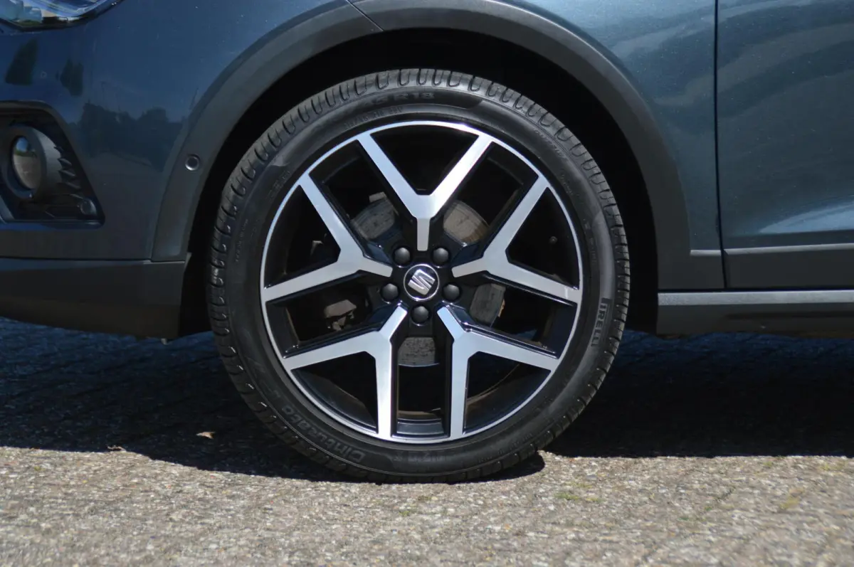 1.0 TSI FR 115 pk Business Intense DSG automaat