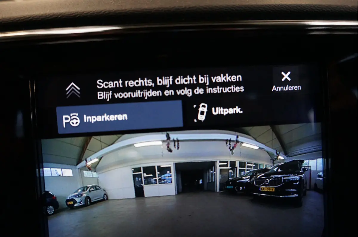 2.5 PHEV Vignale - Camera Voor - Trekhaak.