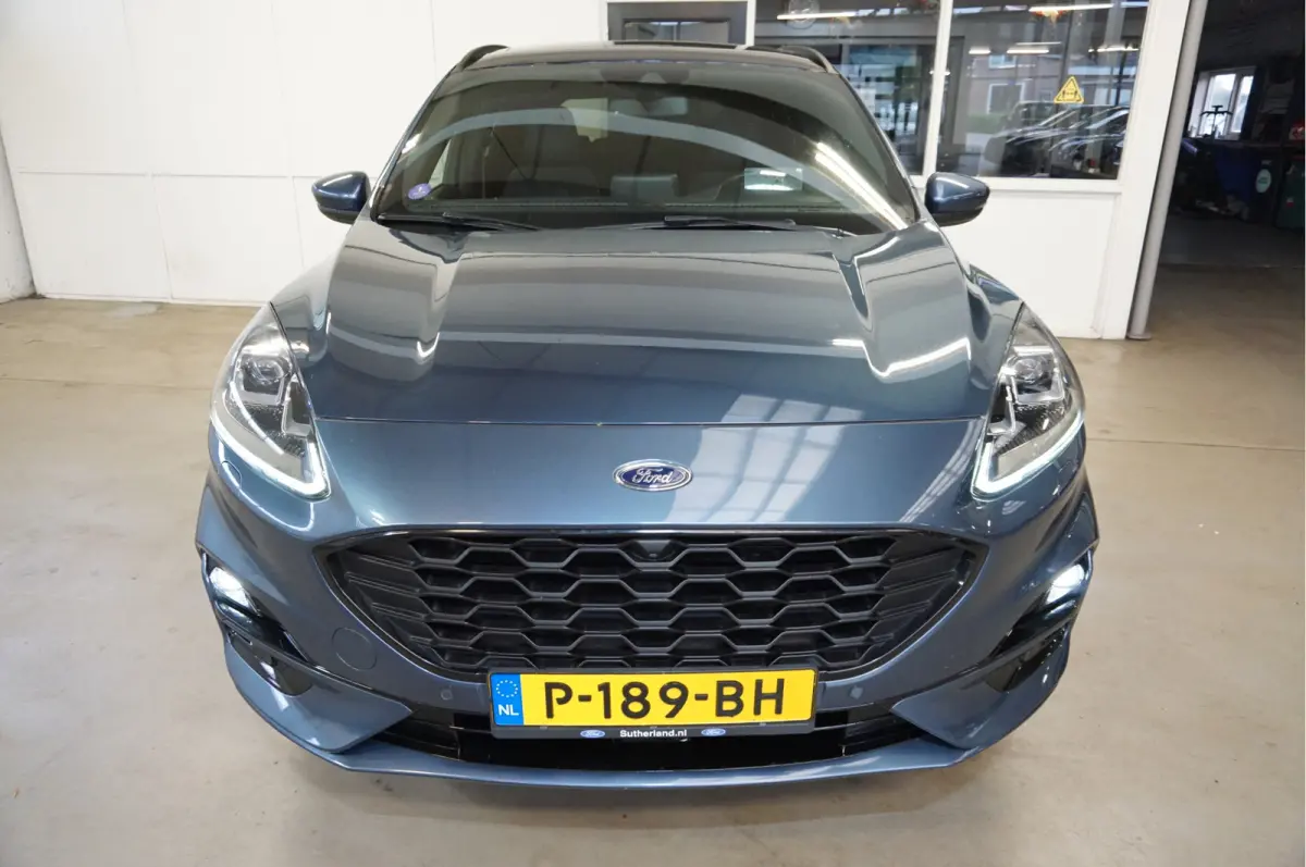 2.5 PHEV Vignale - Camera Voor - Trekhaak.