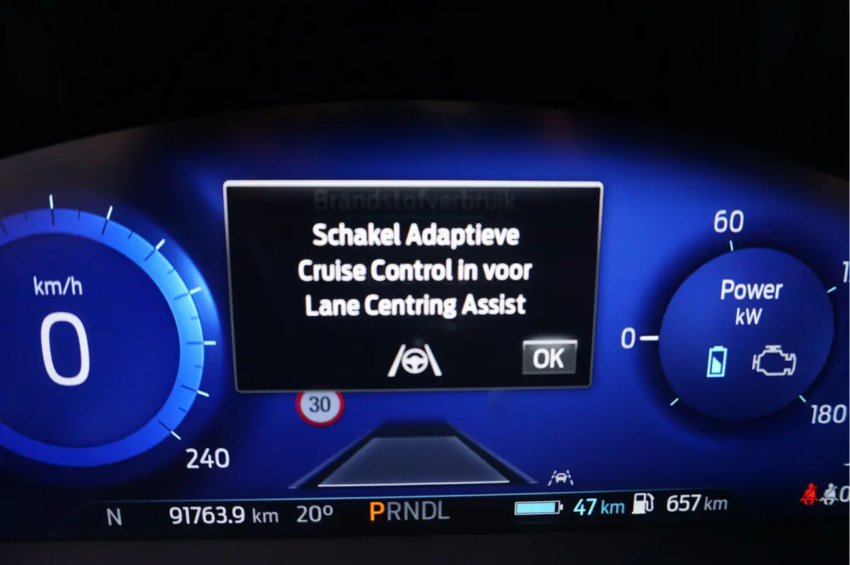 2.5 PHEV Vignale - Camera Voor - Trekhaak.