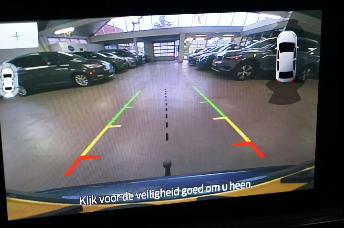 2.5 PHEV Vignale - Camera Voor - Trekhaak.