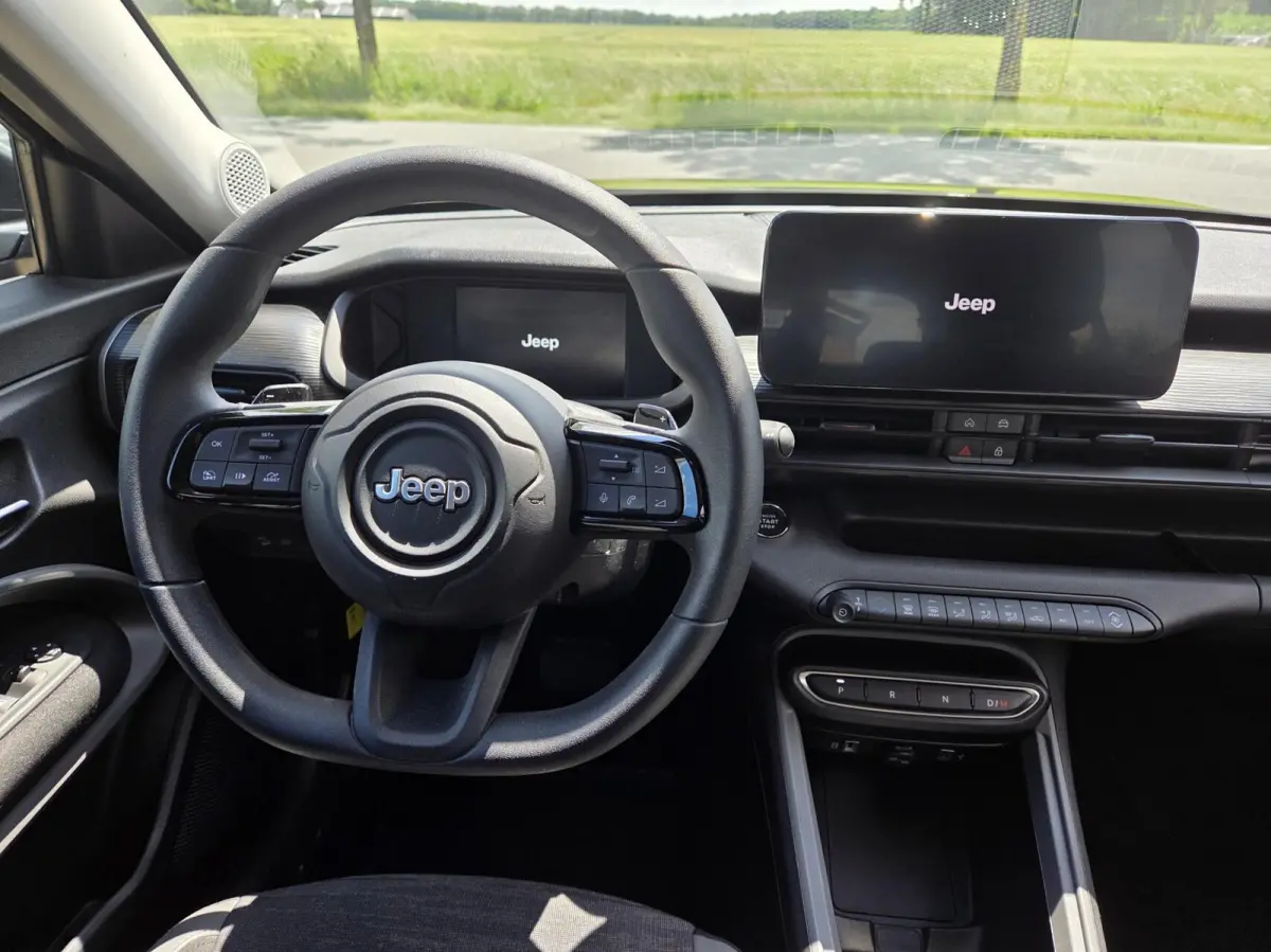 1.2 e-Hybrid Longitude | 2025 | Automaat | Carplay / Cruise / Winterpack