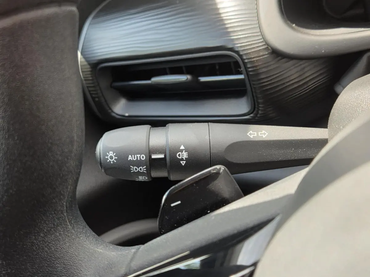 1.2 e-Hybrid Longitude | 2025 | Automaat | Carplay / Cruise / Winterpack