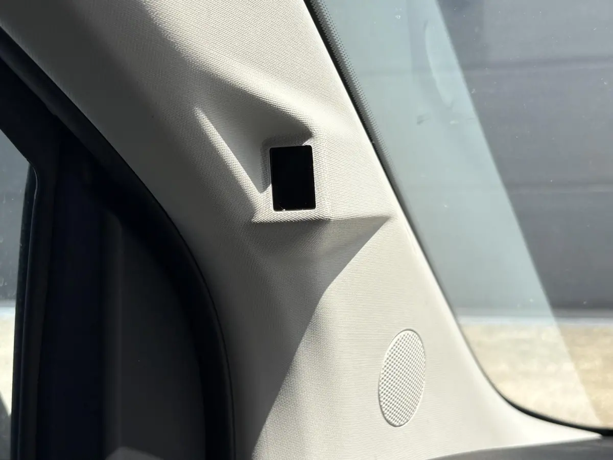 L3 75 kWh | STX Sport | Lederen bekleding | Spoilerpakket | 18 inch Lichtmetalen velgen | Dynamic NAV Pakket | Winterpakket | Comfort Pakket | betimmering | 2x schuifdeur | Mooiste bus van N