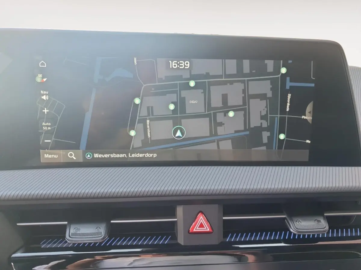 GT-Line AWD 77.4 kWh | Schuifdak | Rondom Camera | Stoel verwarming en ventilatie | Elektrisch bedienbare voorstoelen | Meridian audio