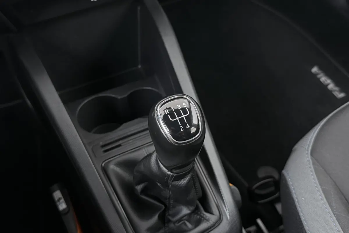 1.0 96 PK TSI Business Carplay Navi Cruise Park.sens LED