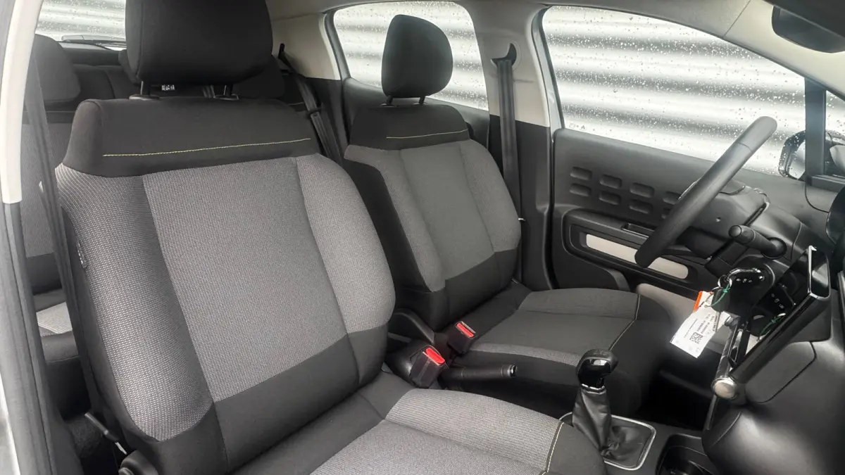 1.2 PURETECH 83PK C-SERIES / NAVI / CLIMA / LED / BLUETOOTH / CRUISECONTROL / 1E EIGENAAR / NIEUWSTAAT !!