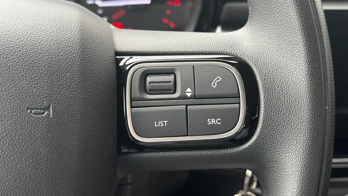1.2 PURETECH 83PK C-SERIES / NAVI / CLIMA / LED / BLUETOOTH / CRUISECONTROL / 1E EIGENAAR / NIEUWSTAAT !!