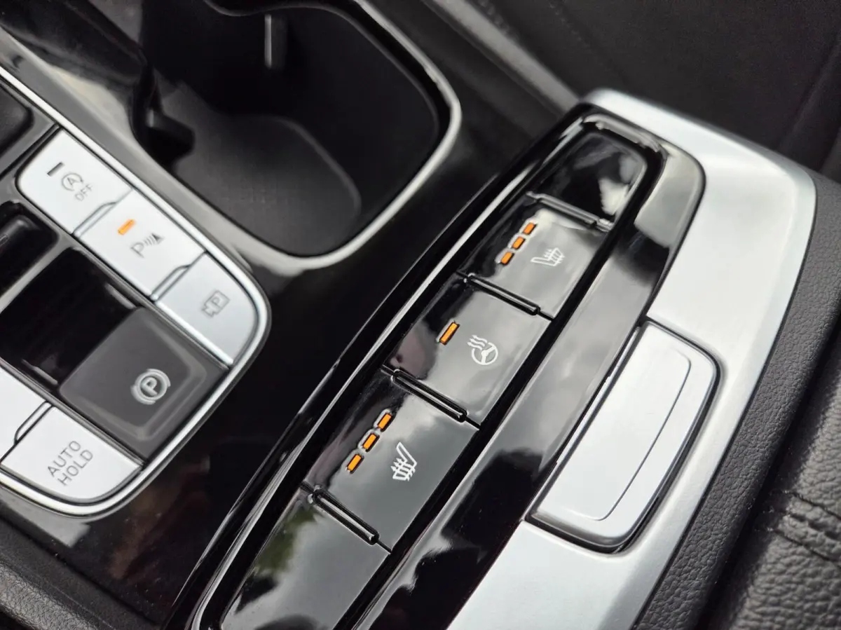 1.6 T-GDI MHEV Comfort Smart | Automaat | Elektr achterklep / Keyless / Adaptive