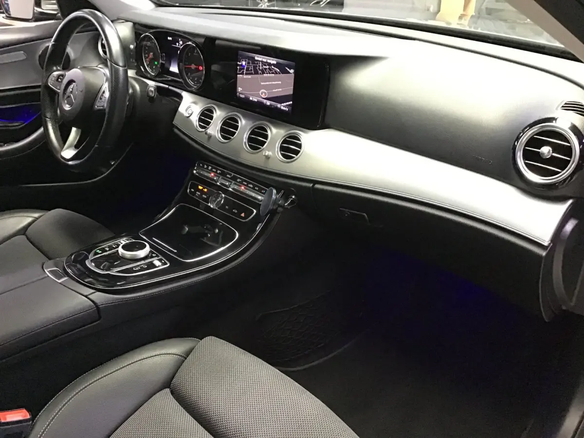 220 d Premium Plus I Camera I Navi I Clima I Cruise I New Banden + Kln Brt I Led I Open Dak I 20INCH