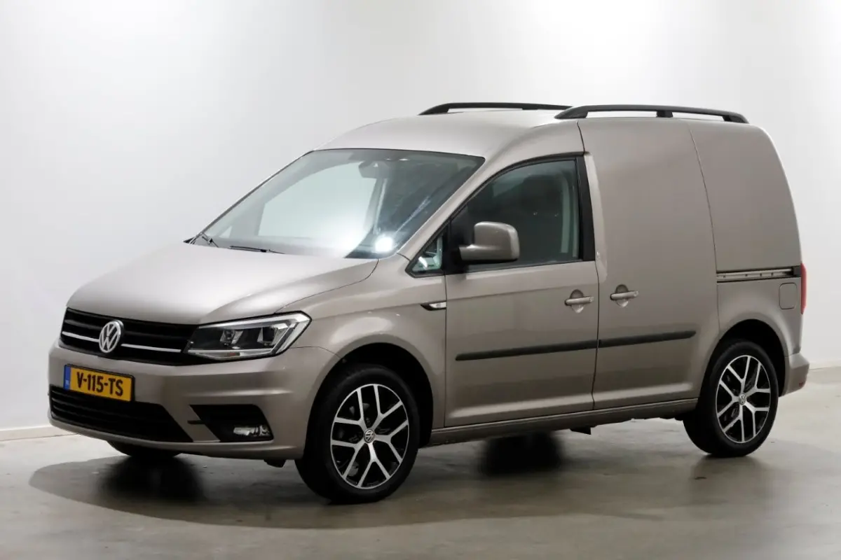 2.0 TDI 102pk L1H1 Exclusive Edition LED/ACC/Navi/2x Schuifdeur 01-2019