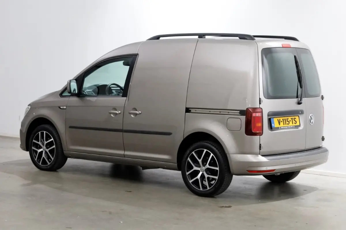 2.0 TDI 102pk L1H1 Exclusive Edition LED/ACC/Navi/2x Schuifdeur 01-2019