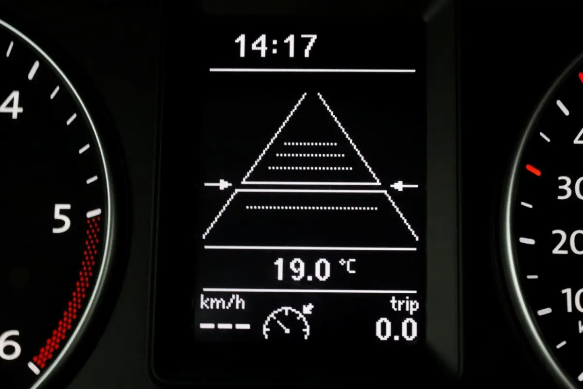 2.0 TDI 102pk L1H1 Exclusive Edition LED/ACC/Navi/2x Schuifdeur 01-2019