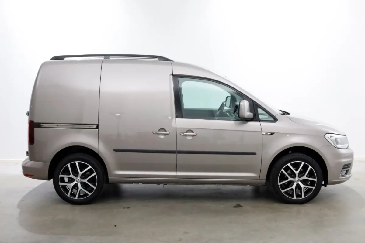 2.0 TDI 102pk L1H1 Exclusive Edition LED/ACC/Navi/2x Schuifdeur 01-2019