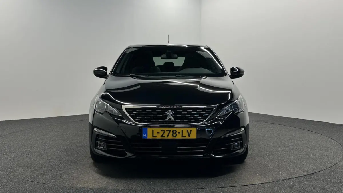1.2 PureTech GT-Line Avantage PANO CAMERA CARPLAY ECC CRUISE.