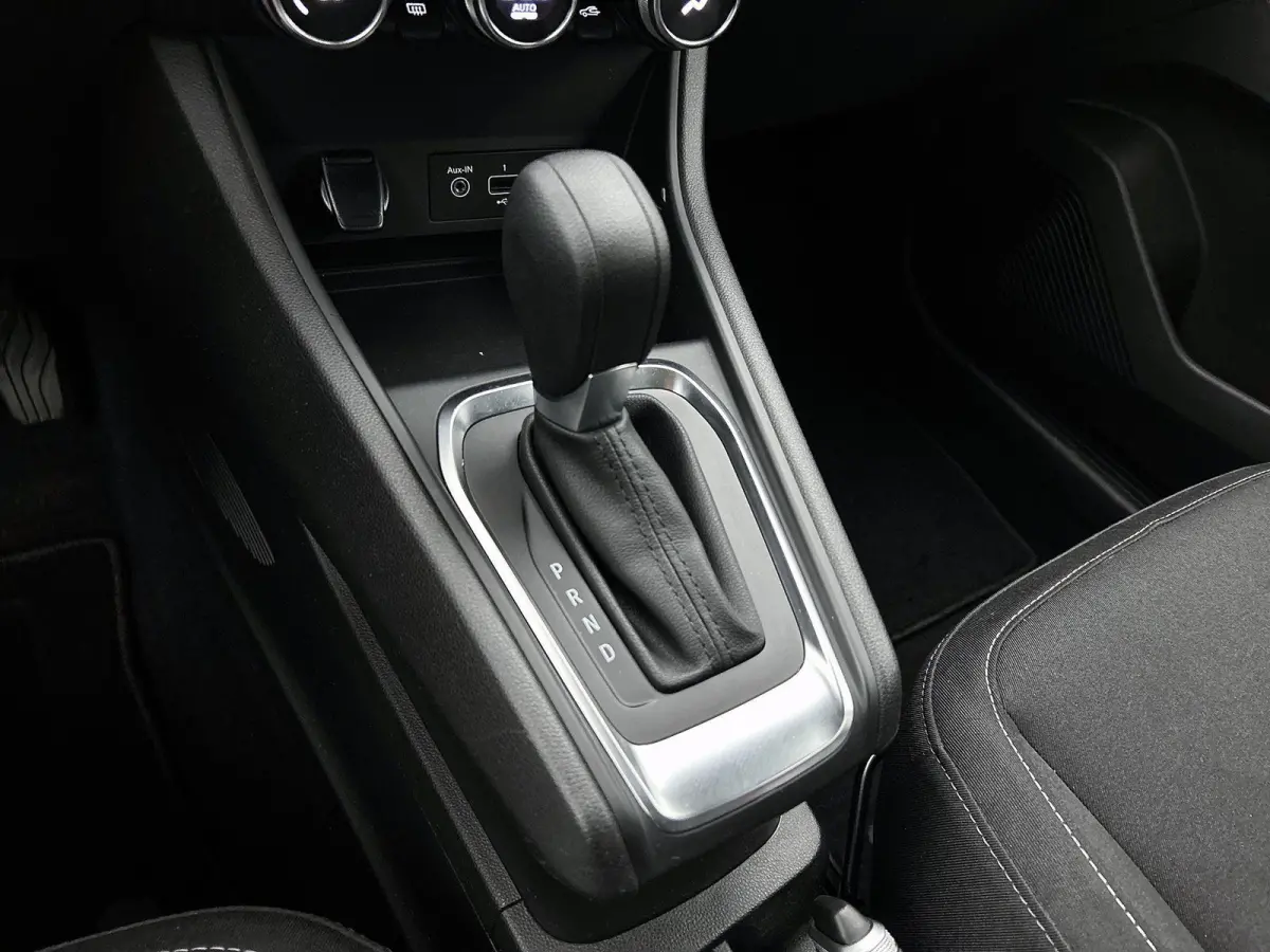 1.3 130pk Intens Automaat | Navigatie | Climate Control | Cruise Control | Parkeersensoren | Keyless Entry/Start | Apple Carplay/Android Auto |
