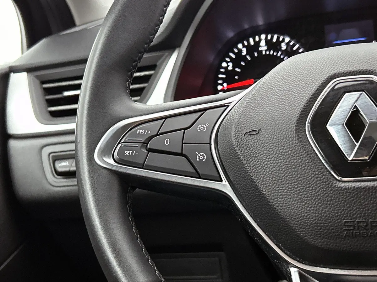 1.3 130pk Intens Automaat | Navigatie | Climate Control | Cruise Control | Parkeersensoren | Keyless Entry/Start | Apple Carplay/Android Auto |