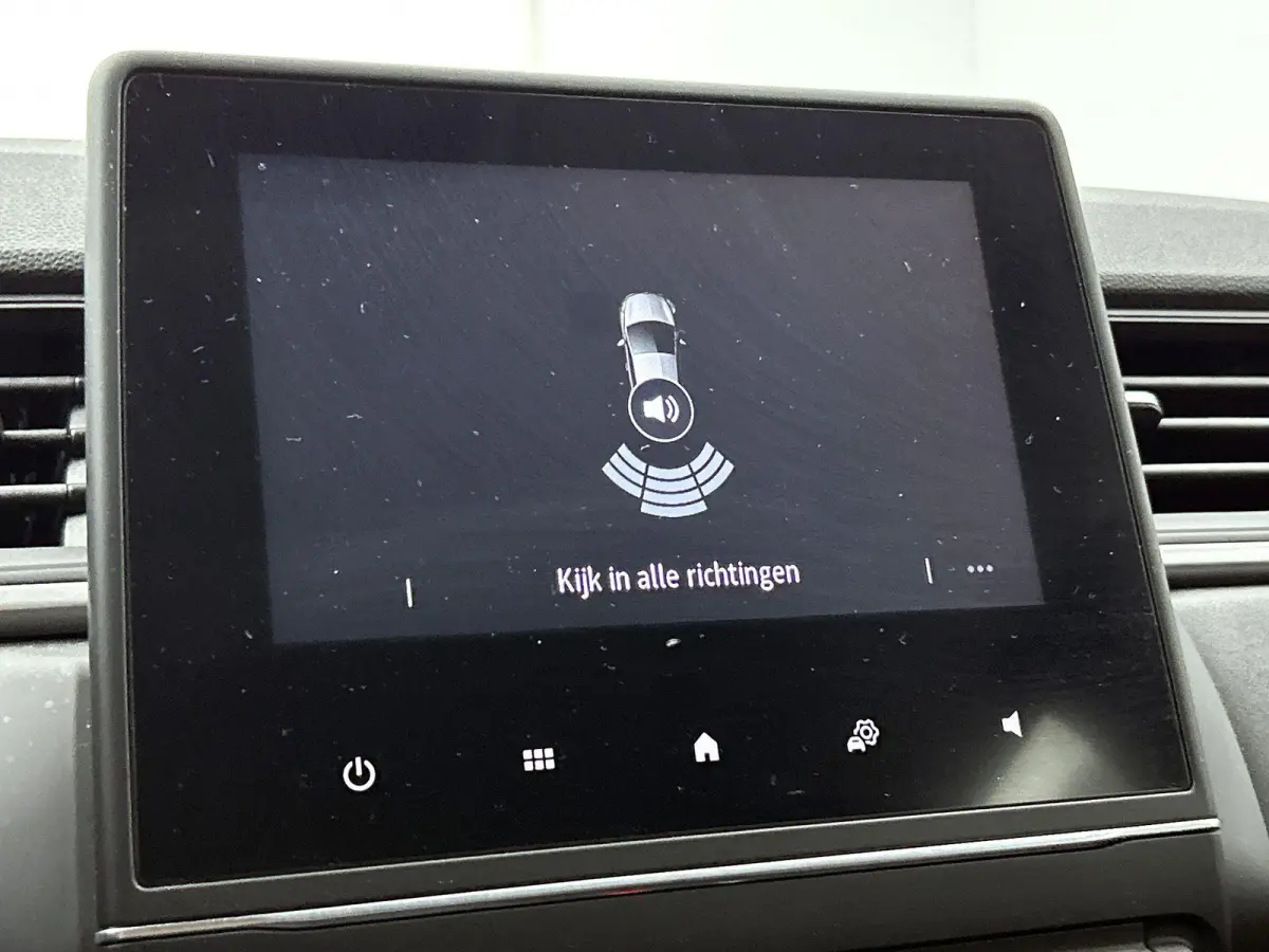 1.3 130pk Intens Automaat | Navigatie | Climate Control | Cruise Control | Parkeersensoren | Keyless Entry/Start | Apple Carplay/Android Auto |
