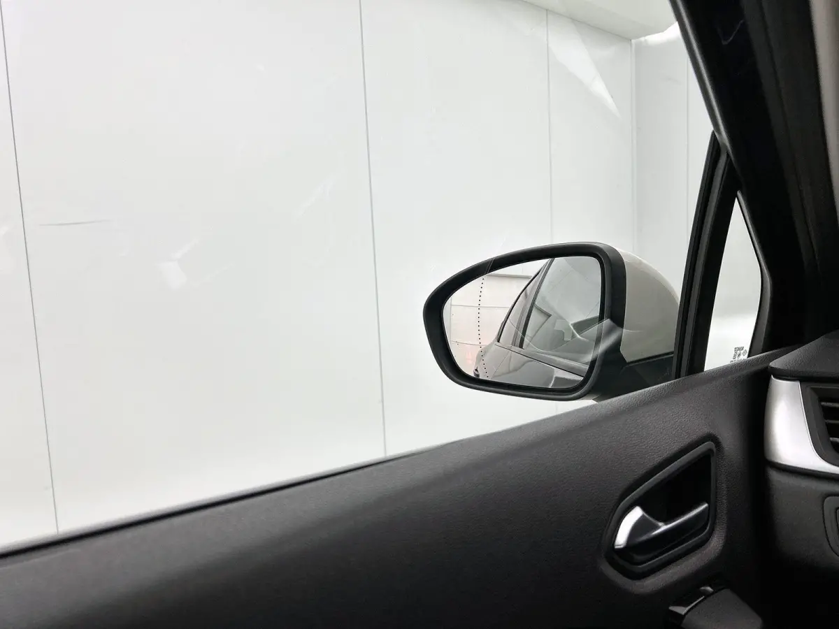 1.3 130pk Intens Automaat | Navigatie | Climate Control | Cruise Control | Parkeersensoren | Keyless Entry/Start | Apple Carplay/Android Auto |