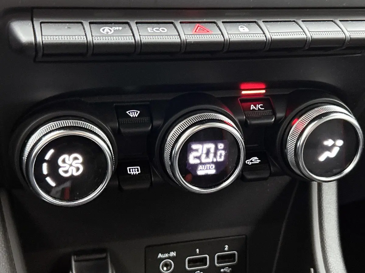 1.3 130pk Intens Automaat | Navigatie | Climate Control | Cruise Control | Parkeersensoren | Keyless Entry/Start | Apple Carplay/Android Auto |