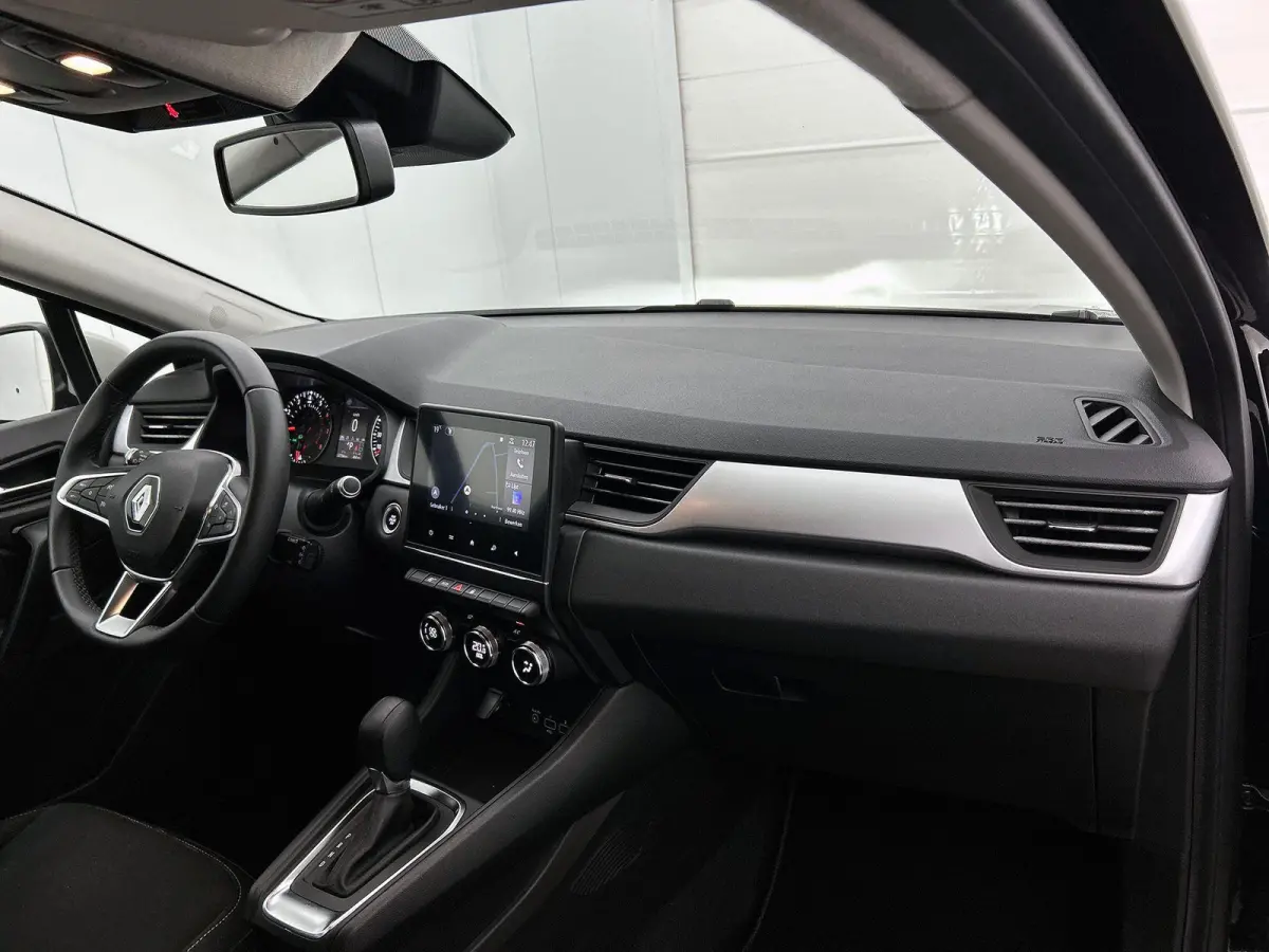 1.3 130pk Intens Automaat | Navigatie | Climate Control | Cruise Control | Parkeersensoren | Keyless Entry/Start | Apple Carplay/Android Auto |
