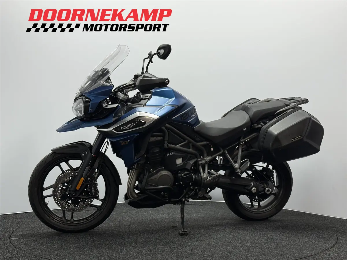 1200 XRX