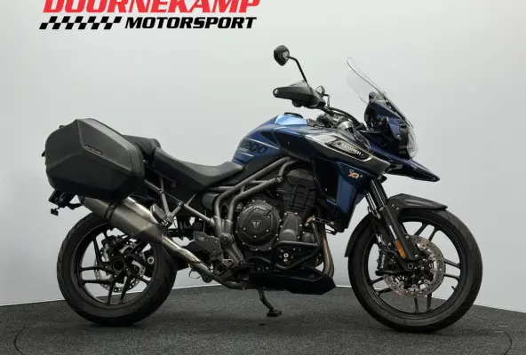 1200 XRX