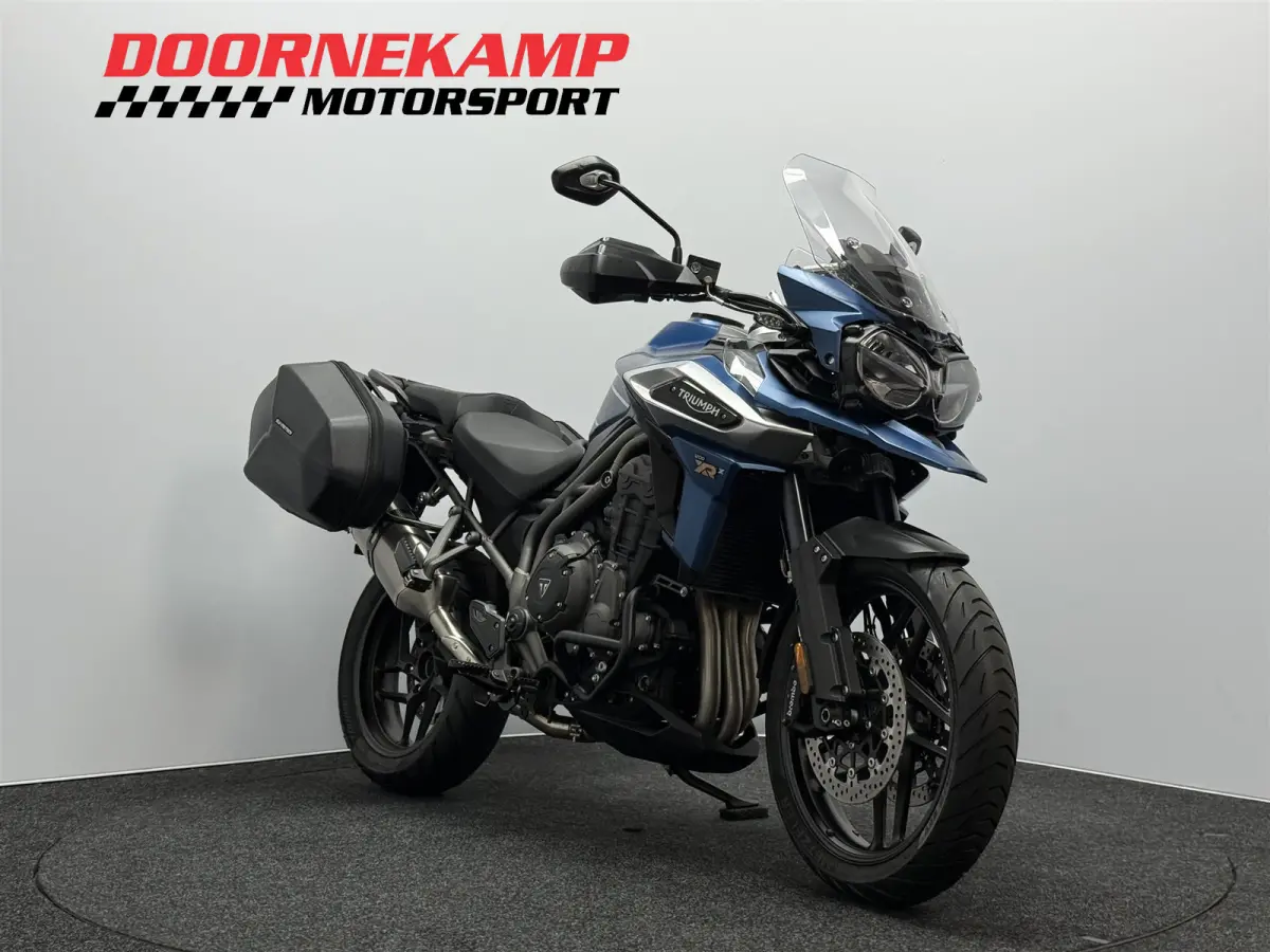1200 XRX
