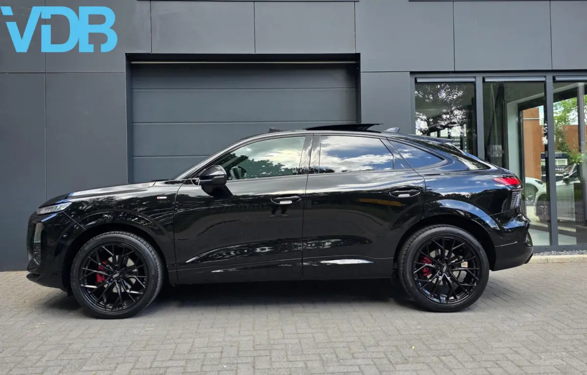 35 TFSI S-LINE BLACK EDITION PANO SFEER