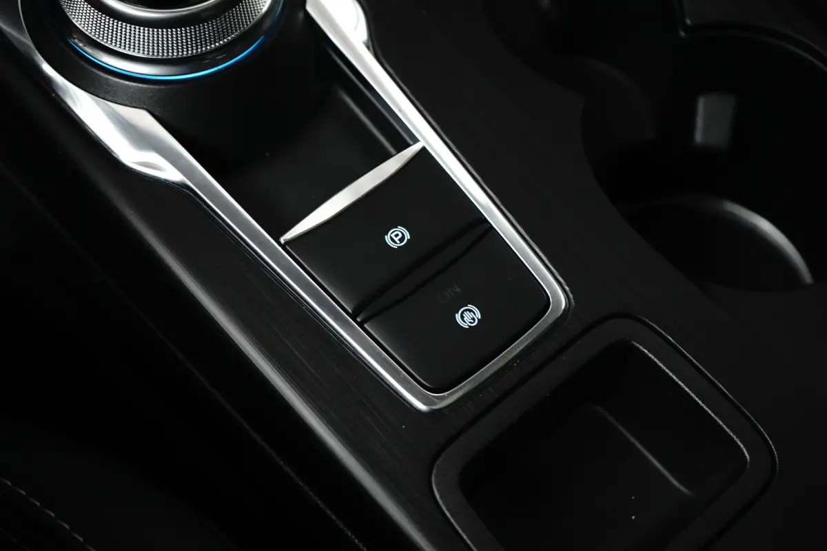 2.5 PHEV Active X | Achterbank verwarmd | Achteruitrijcamera | Apple Carplay/Android Auto|telefoonintegratie premium