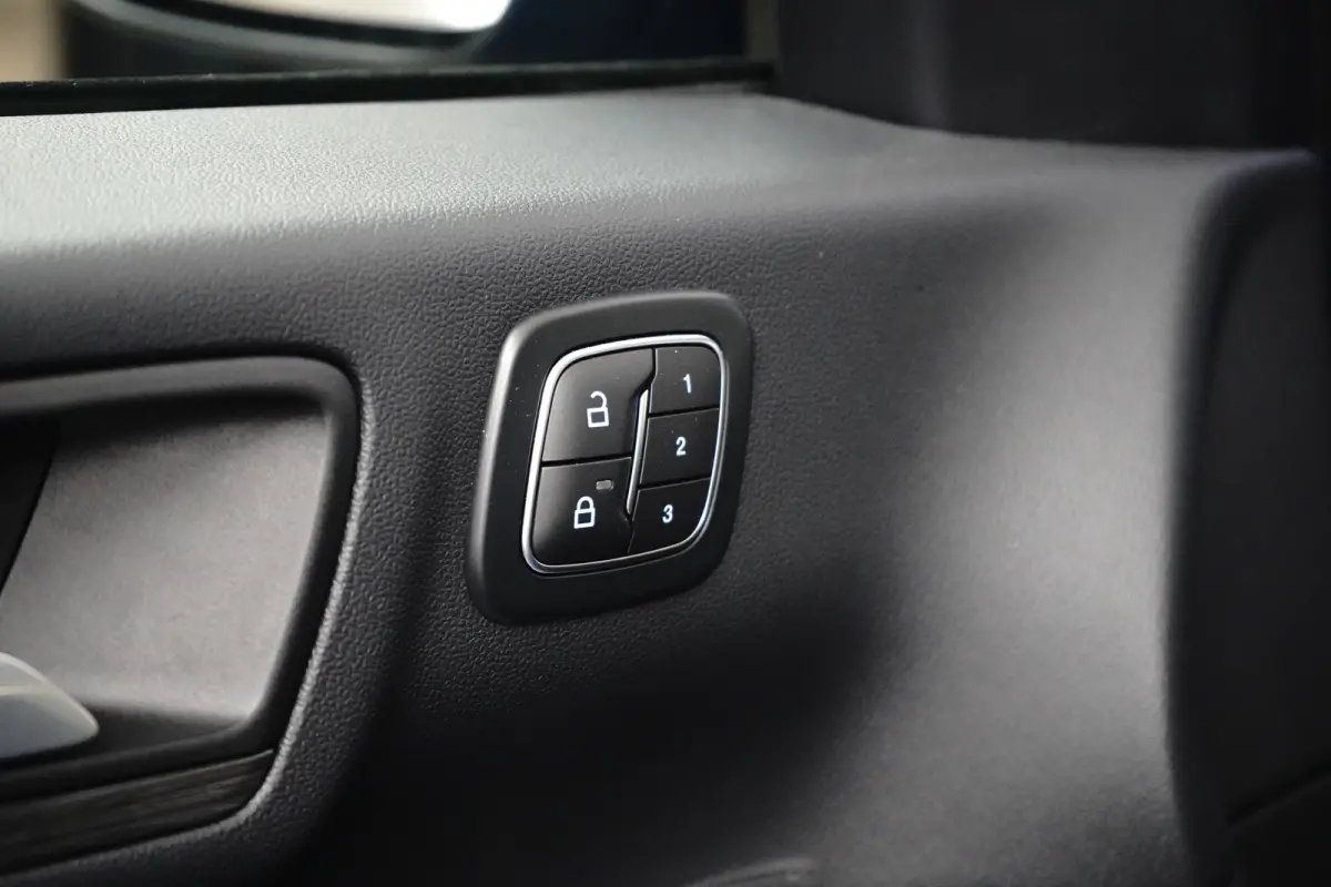 2.5 PHEV Active X | Achterbank verwarmd | Achteruitrijcamera | Apple Carplay/Android Auto|telefoonintegratie premium
