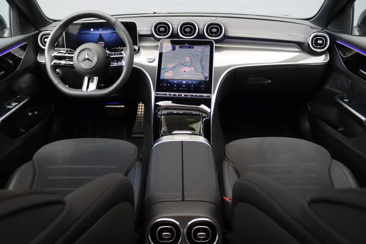 300 e AMG Line | Distronic | Panoramadak | Sfeerverlichting | Camera | Nightpakket | Verwarmd Stuurwiel | Stoelverwarming | Spoorassistent |