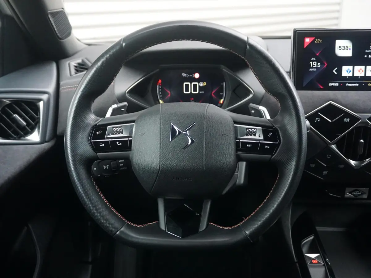 1.2 TURBO 130 Performance Line Parkeerhulp v/a