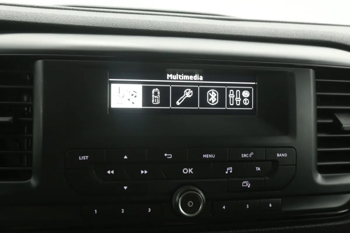 2.0 D-4D L3H1 | Airco | Cruise | 3 Zits | Parkeersens.